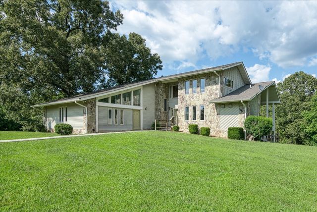 3916 Indian Mound Rd, Sparta, TN 38583
