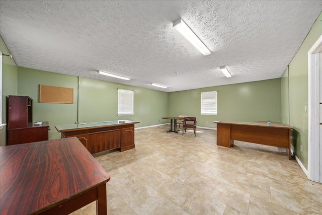 3916 Indian Mound Rd, Sparta, TN 38583