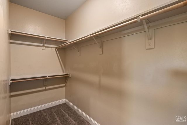 9504 Laurelwood Court, Shafter, CA 93263