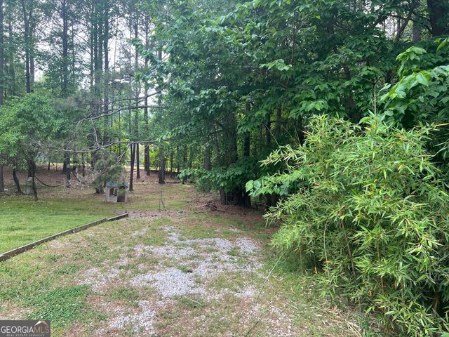 5022 Cliff Top Drive, Loganville, GA 30052