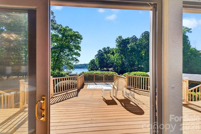 24422 Strand Drive, Albemarle, NC 28001