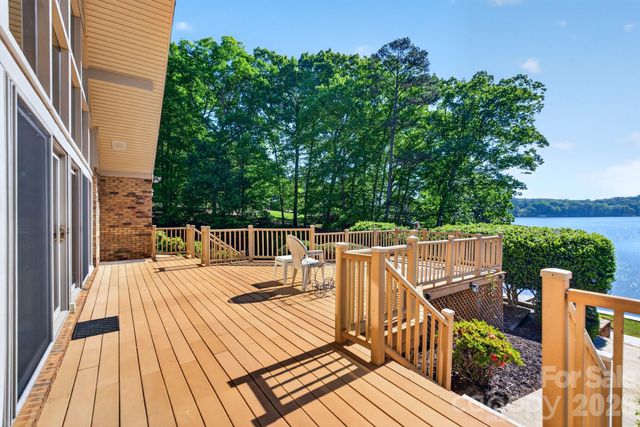 24422 Strand Drive, Albemarle, NC 28001