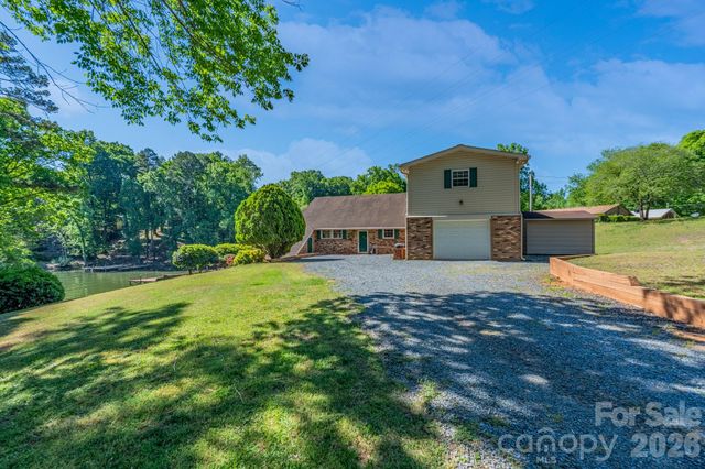 24422 Strand Drive, Albemarle, NC 28001
