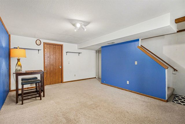 60 Carriage Lane, Grand Rapids, MI 49548