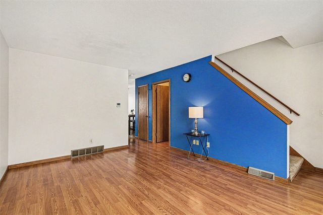 60 Carriage Lane, Grand Rapids, MI 49548