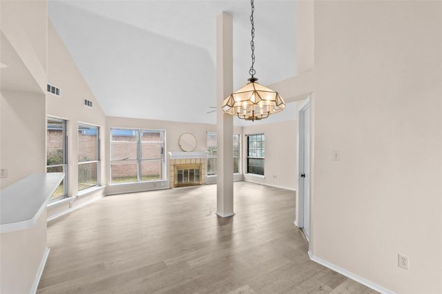 13222 Noblecrest Drive, Houston, TX 77041