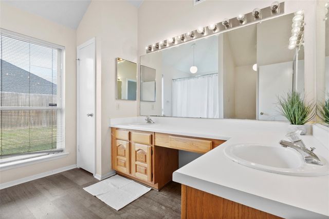 13222 Noblecrest Drive, Houston, TX 77041