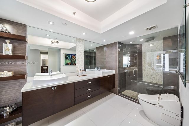 4779 Collins Ave 2604, Miami Beach, FL 33140