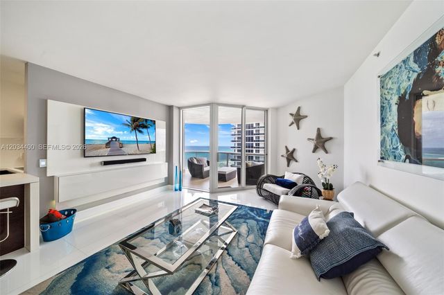 4779 Collins Ave 2604, Miami Beach, FL 33140