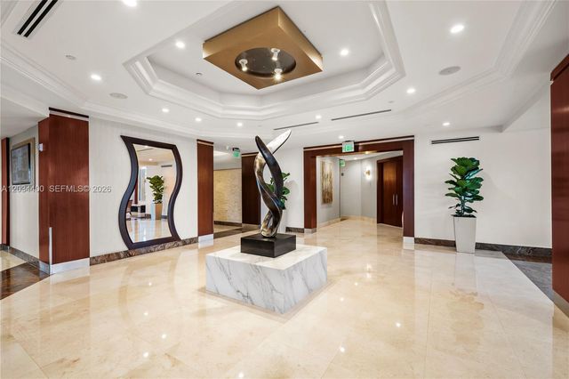 4779 Collins Ave 2604, Miami Beach, FL 33140