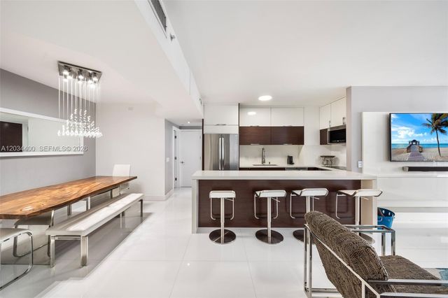 4779 Collins Ave 2604, Miami Beach, FL 33140