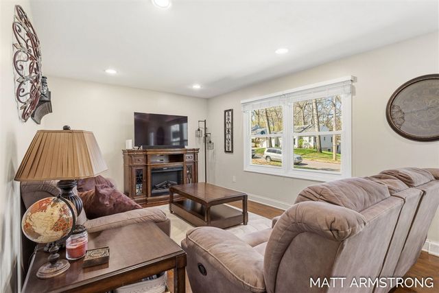 3726 Minnie Avenue, Wyoming, MI 49519