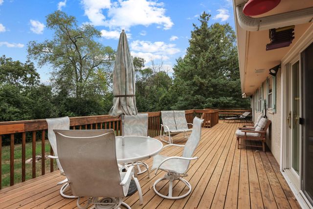 1933 Flandrau Street, Maplewood, MN 55109