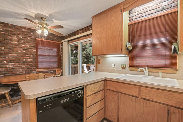 1933 Flandrau Street, Maplewood, MN 55109