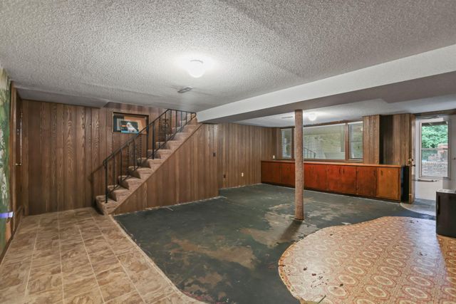 1933 Flandrau Street, Maplewood, MN 55109