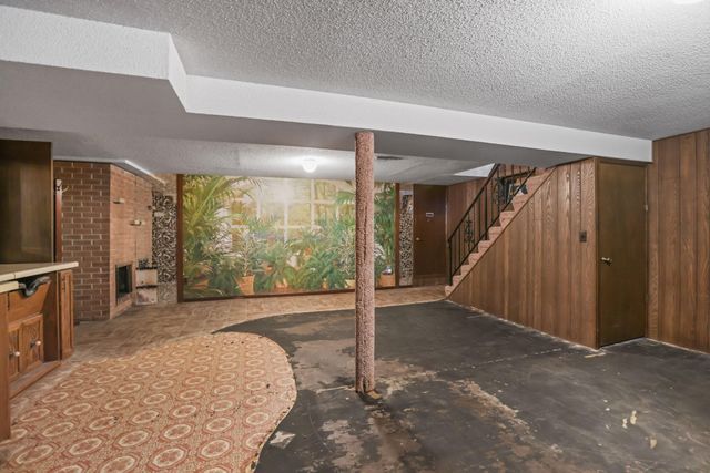1933 Flandrau Street, Maplewood, MN 55109