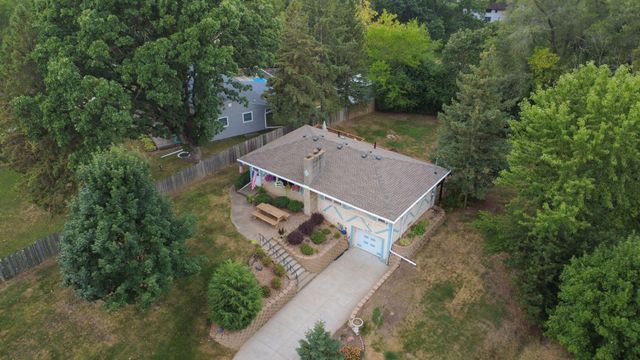 1933 Flandrau Street, Maplewood, MN 55109
