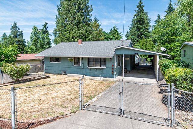 4039 SE Harriet Street, Port Orchard, WA 98366