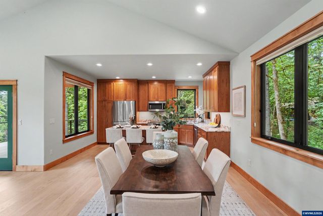 1155 NW Country Hills Dr, Corvallis, OR 97330