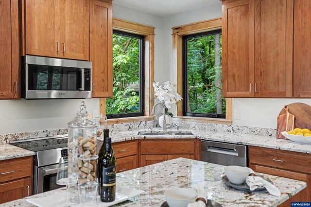 1155 NW Country Hills Dr, Corvallis, OR 97330