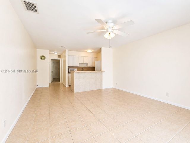 3217 NE 7th Place 4, Pompano Beach, FL 33062