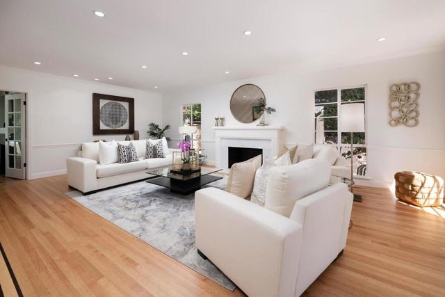 740 Clydesdale Drive, Hillsborough, CA 94010