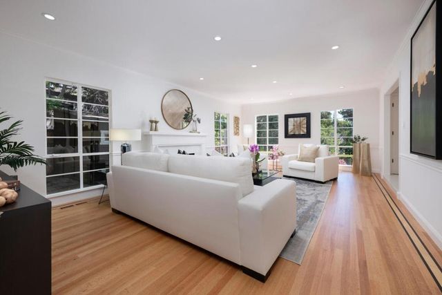 740 Clydesdale Drive, Hillsborough, CA 94010