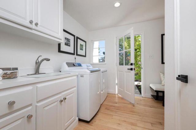 740 Clydesdale Drive, Hillsborough, CA 94010