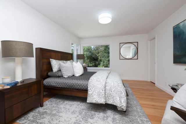 740 Clydesdale Drive, Hillsborough, CA 94010