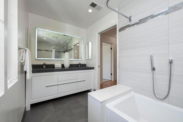 740 Clydesdale Drive, Hillsborough, CA 94010