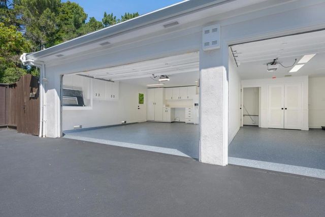 740 Clydesdale Drive, Hillsborough, CA 94010