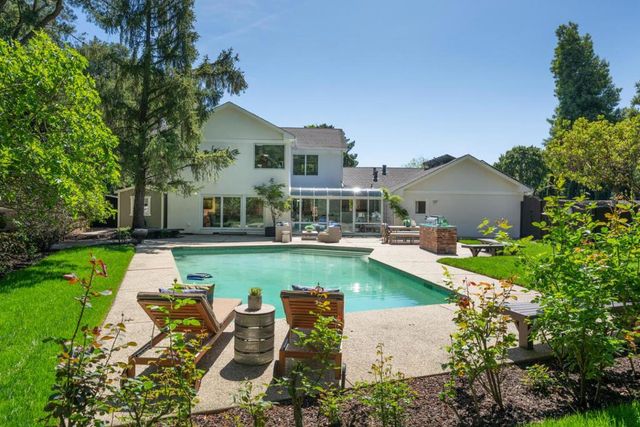 740 Clydesdale Drive, Hillsborough, CA 94010