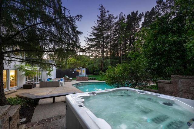 740 Clydesdale Drive, Hillsborough, CA 94010