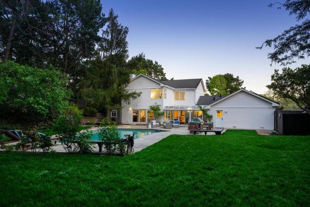 740 Clydesdale Drive, Hillsborough, CA 94010