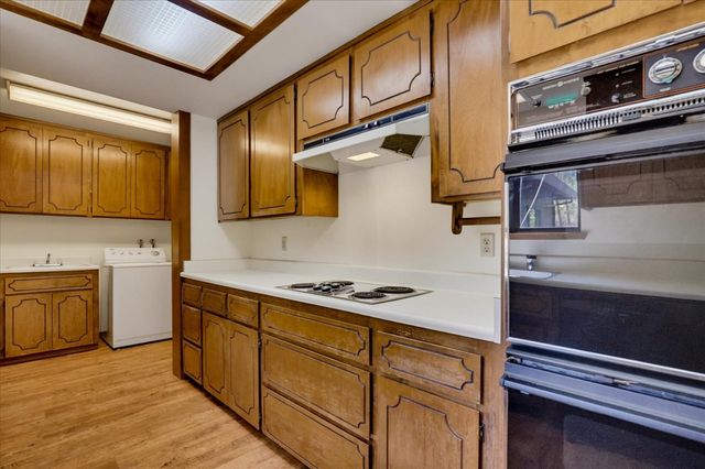 15914 Brooks Rd, Grass Valley, CA 95945
