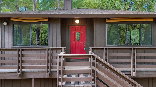 15914 Brooks Rd, Grass Valley, CA 95945