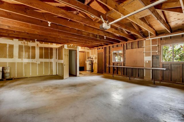 15914 Brooks Rd, Grass Valley, CA 95945