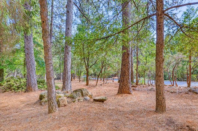 15914 Brooks Rd, Grass Valley, CA 95945