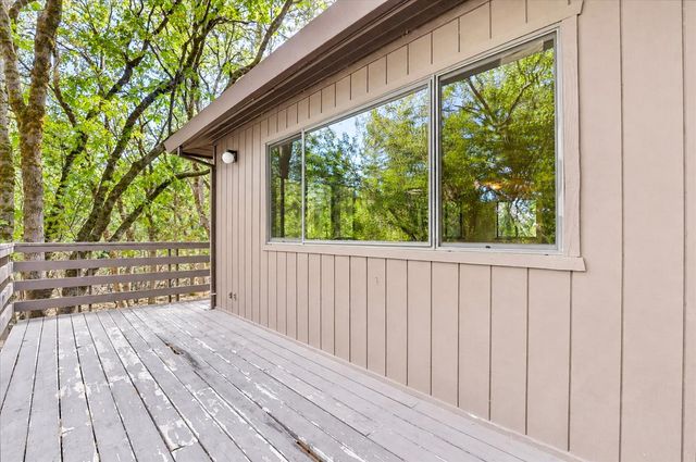15914 Brooks Rd, Grass Valley, CA 95945
