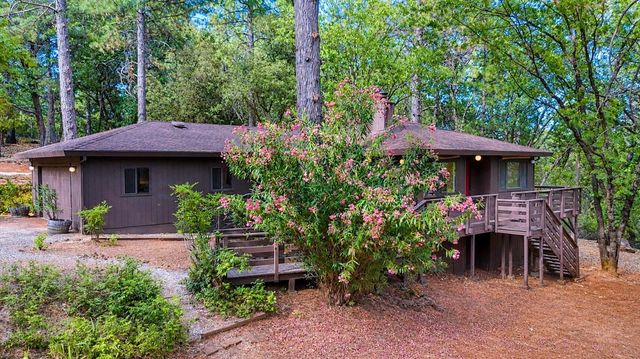 15914 Brooks Rd, Grass Valley, CA 95945