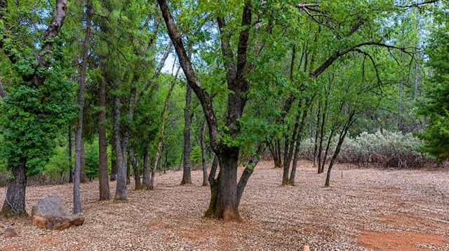 15914 Brooks Rd, Grass Valley, CA 95945