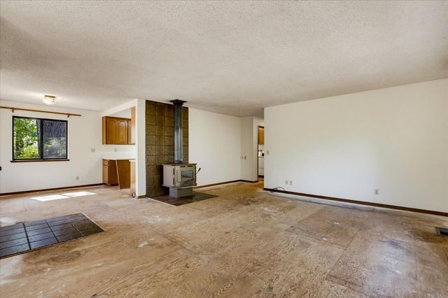 15914 Brooks Rd, Grass Valley, CA 95945