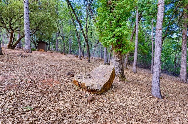 15914 Brooks Rd, Grass Valley, CA 95945