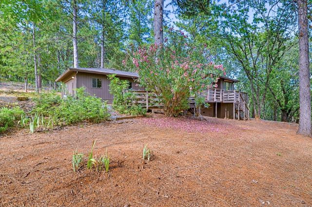 15914 Brooks Rd, Grass Valley, CA 95945