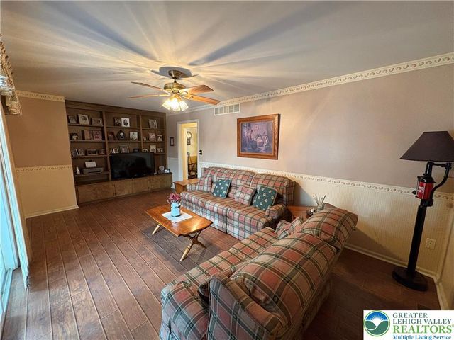 3116 Rick Road, Schnecksville, PA 18078