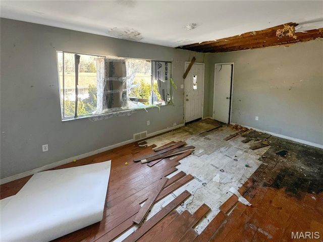 3835 Miller Valley Drive, Imperial, MO 63052