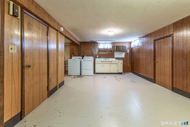 25 Nesbit Avenue, West Hartford, CT 06119