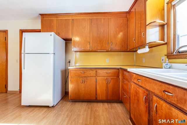 25 Nesbit Avenue, West Hartford, CT 06119