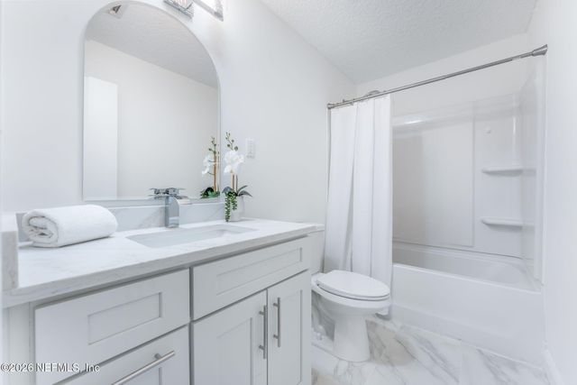 8460 W LYNDA SUE Lane, Jacksonville, FL 32217