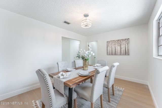 8460 W LYNDA SUE Lane, Jacksonville, FL 32217